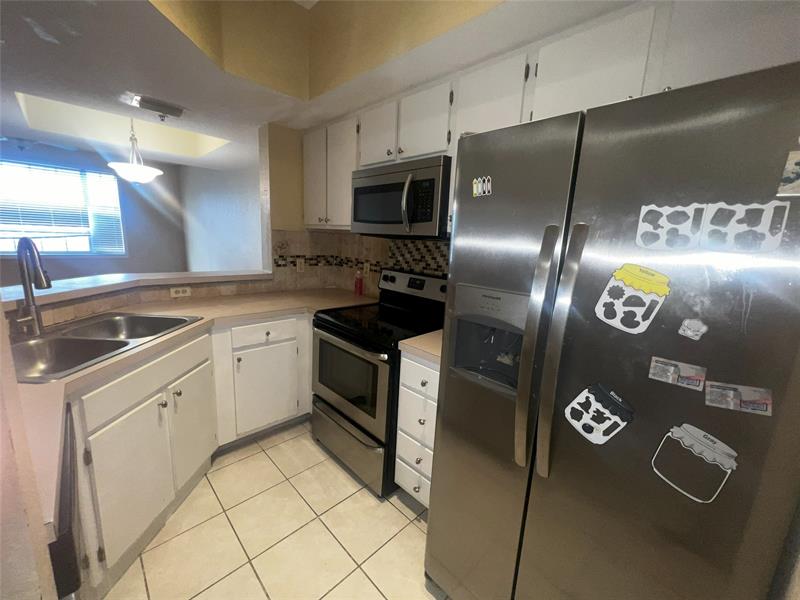 Image 6 of 15 For 735 148th Ave  1704