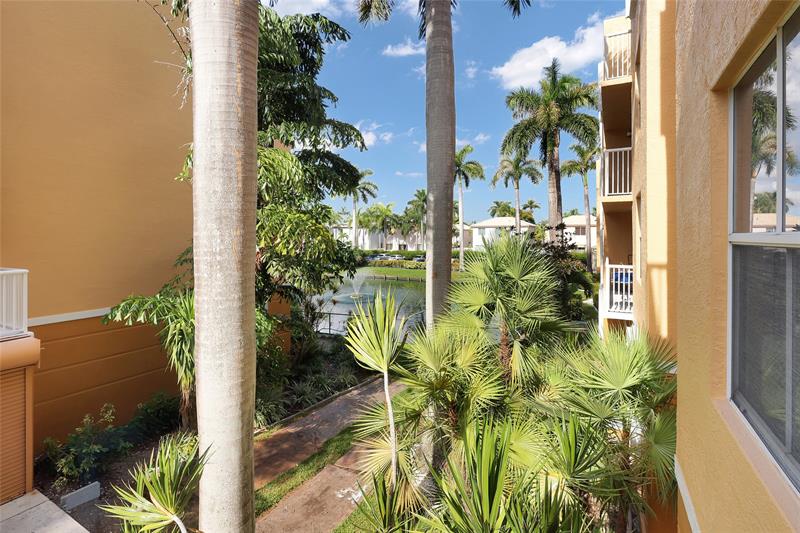 Image 23 of 26 For 1341 3rd Ave  210