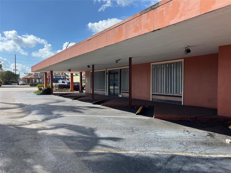 Image 3 of 13 For 1361 Commercial Blvd