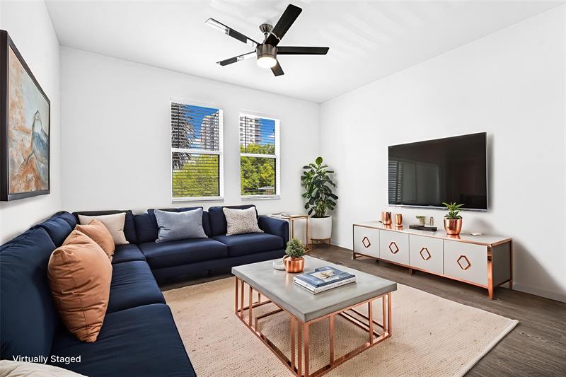 Image 22 of 69 For 533 3rd Ave  230