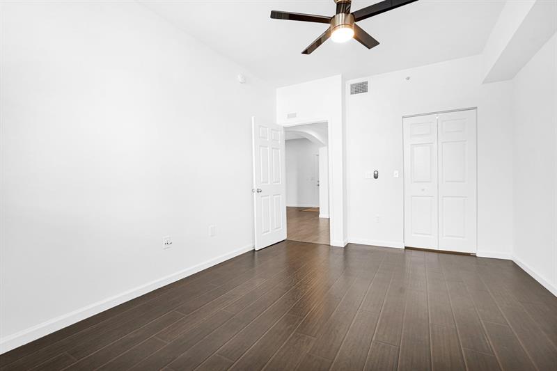 Image 40 of 69 For 533 3rd Ave  230