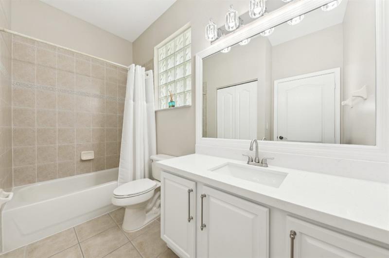 Image 21 of 28 For 103 Devonshire Cir