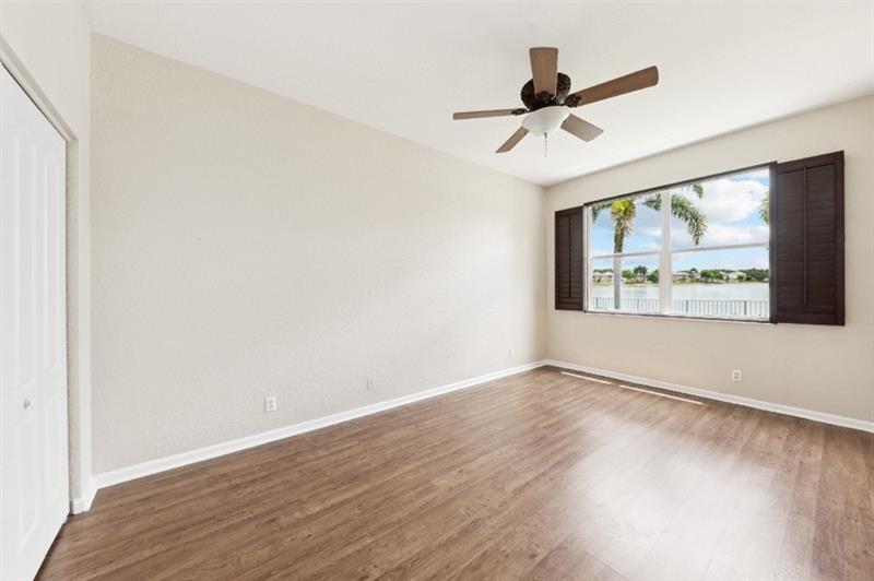 Image 22 of 28 For 103 Devonshire Cir