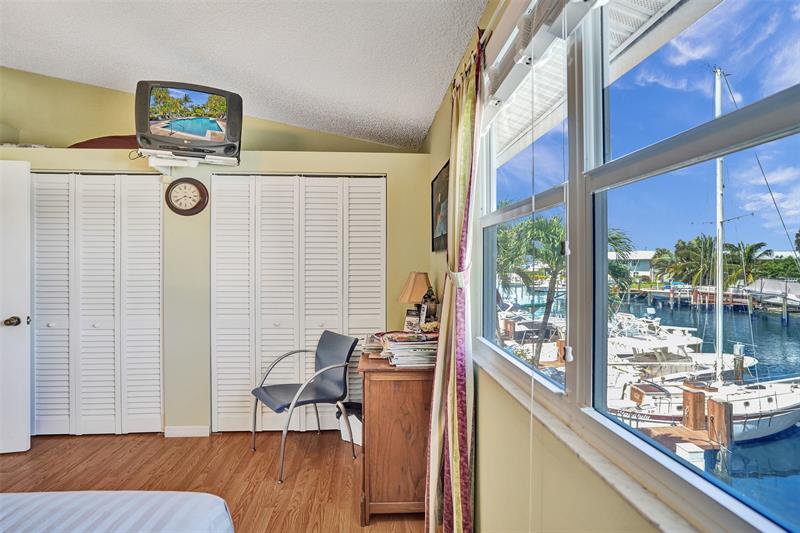 Image 17 of 38 For 2563 15th St  2563