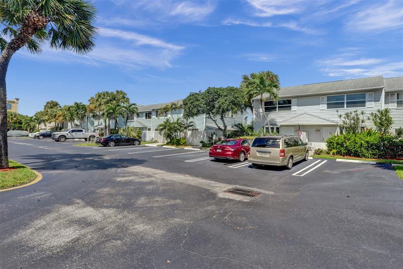 Image 33 of 38 For 2563 15th St  2563
