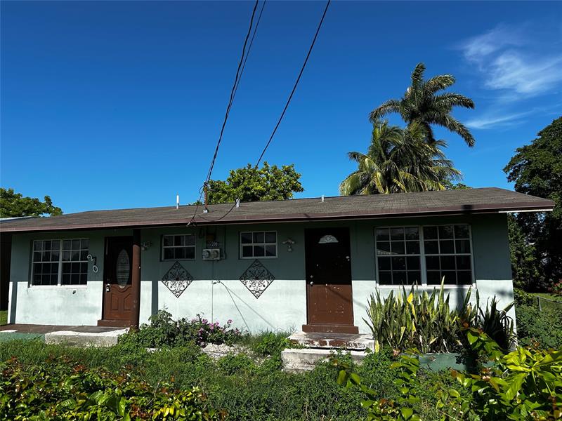 Details for 270 10th Ave, South Bay, FL 33493