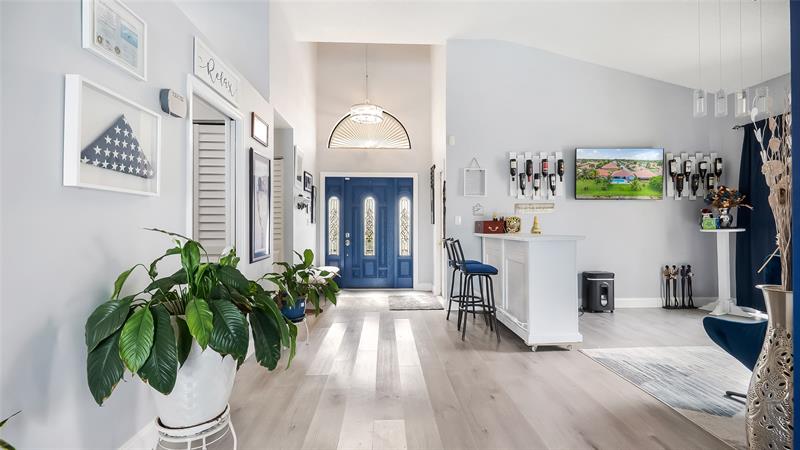 Image 11 of 42 For 1001 115 Ave