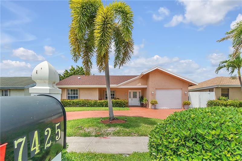 Details for 7425 14th Ct, North Lauderdale, FL 33068