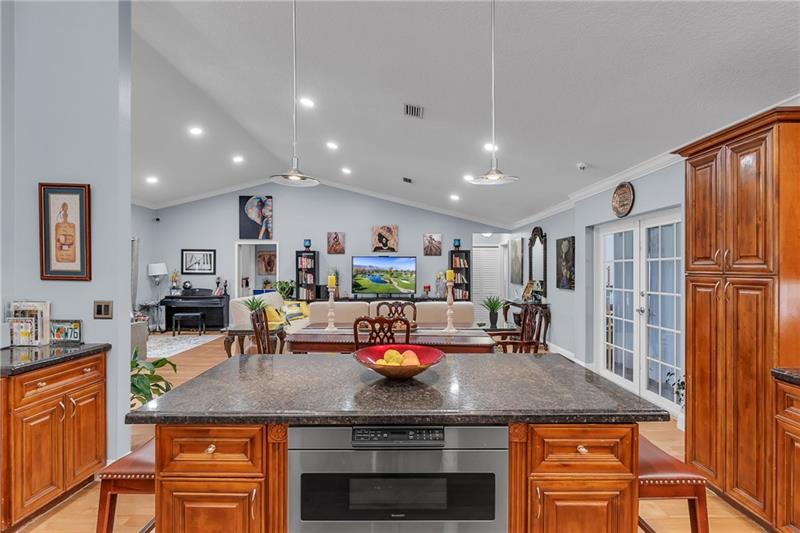 Image 13 of 37 For 7425 14th Ct