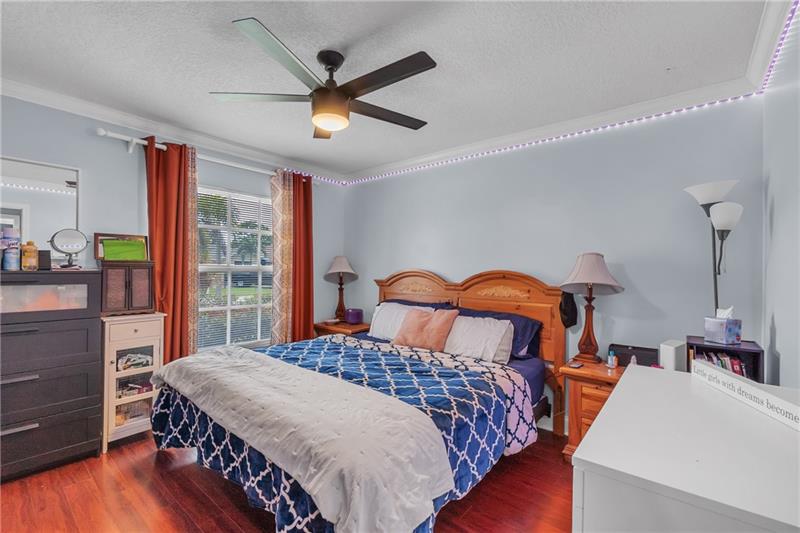 Image 26 of 37 For 7425 14th Ct