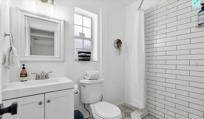 Image 8 of 14 For 1400 4th Ct  1