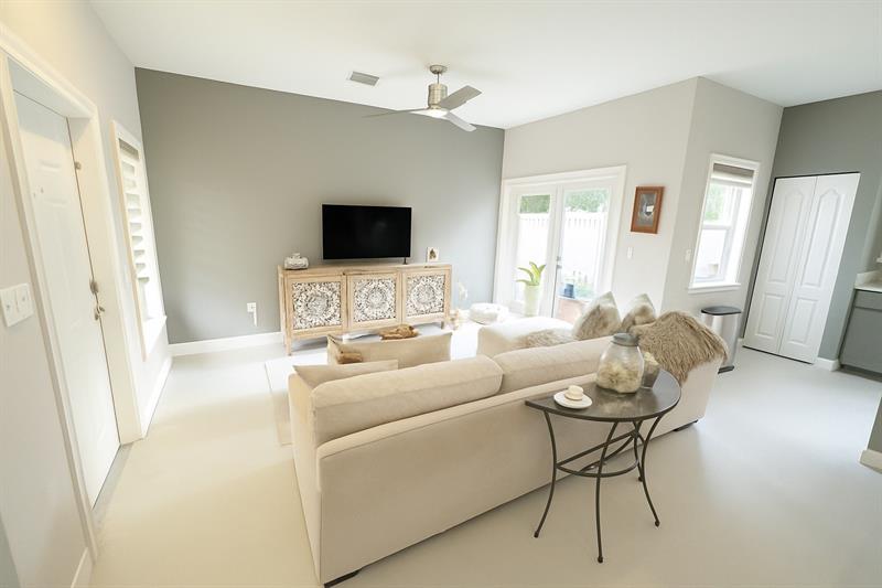 Image 4 of 16 For 303 22 Street  303