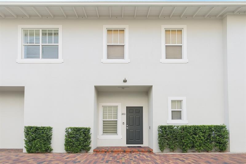 Image 9 of 16 For 303 22 Street  303