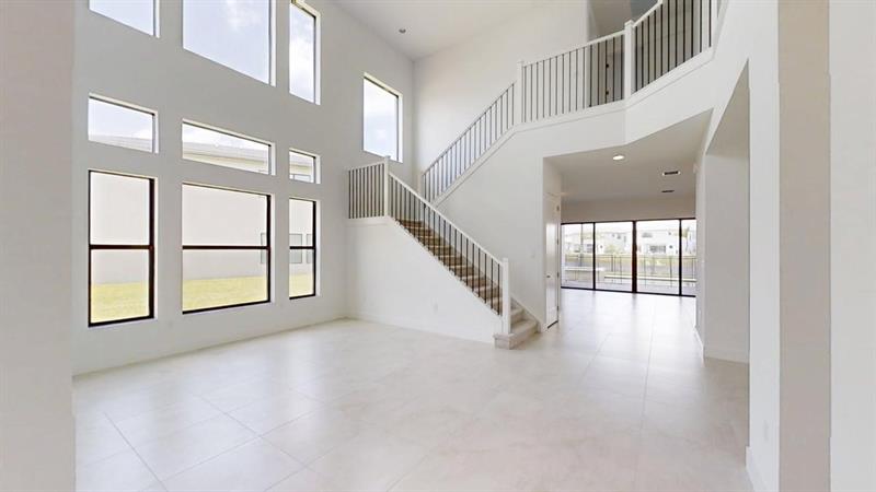 Image 7 of 46 For 8299 Essex Country Club Dr