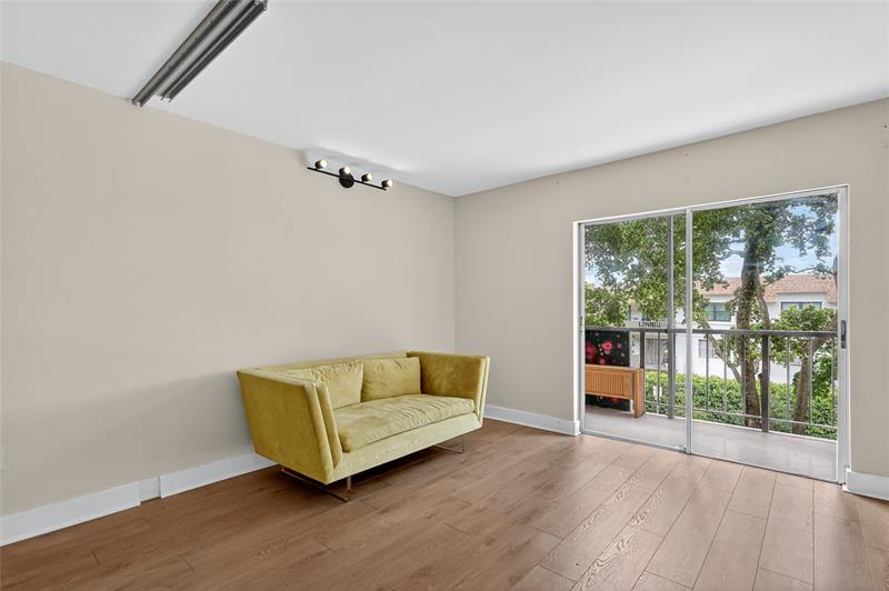 Image 6 of 33 For 8950 8th Ave  314