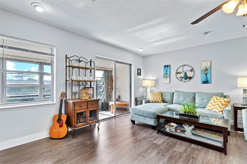 Image 12 of 32 For 4990 Sabal Palm Blvd  306
