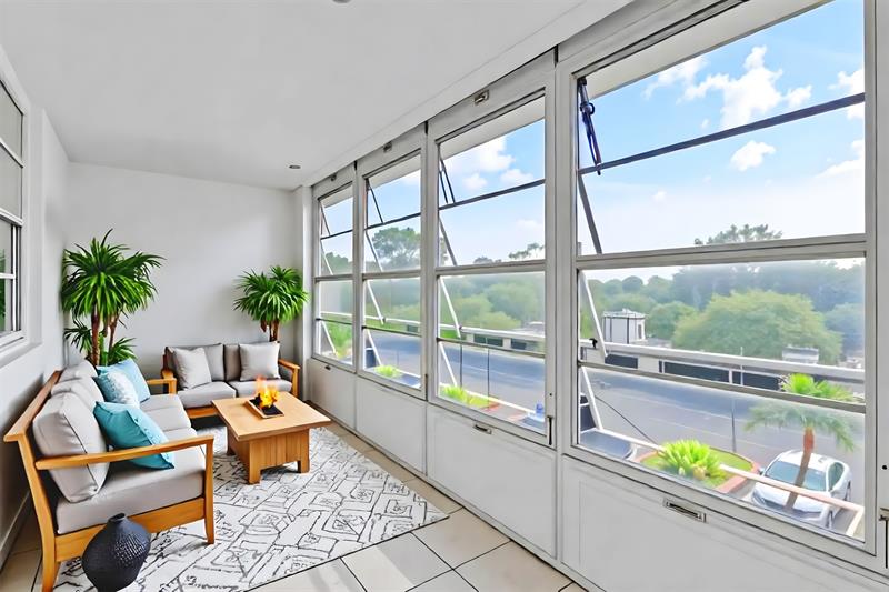 Image 23 of 32 For 4990 Sabal Palm Blvd  306