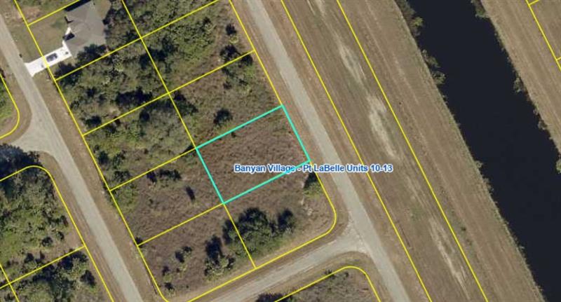 Details for 1116 Silverfish Dr, Banyan Village, FL 33935
