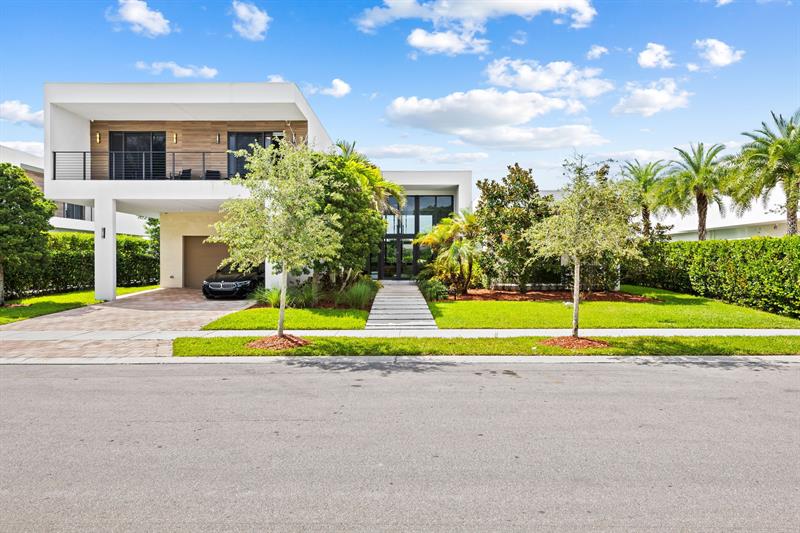 Details for 16768 Natures Way, Weston, FL 33326