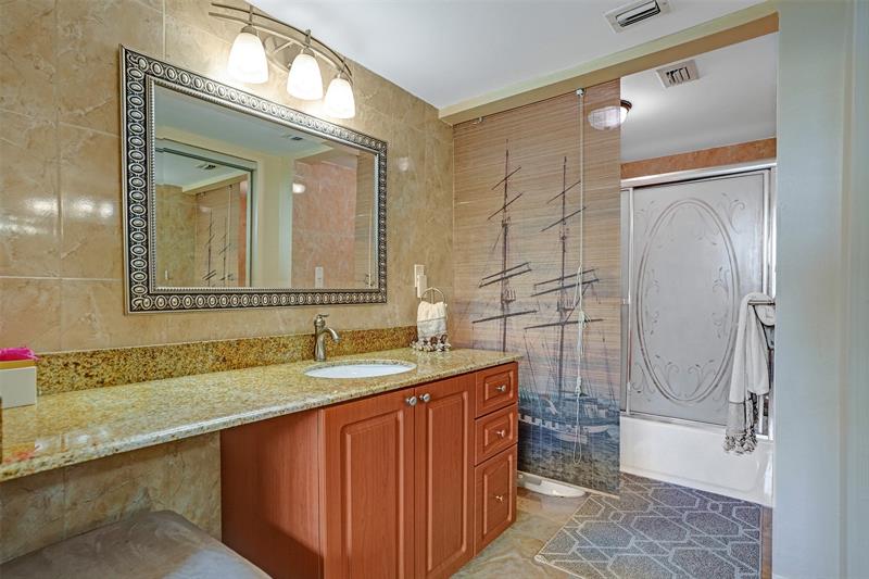 Image 25 of 50 For 1101 Colony Point Cir  403