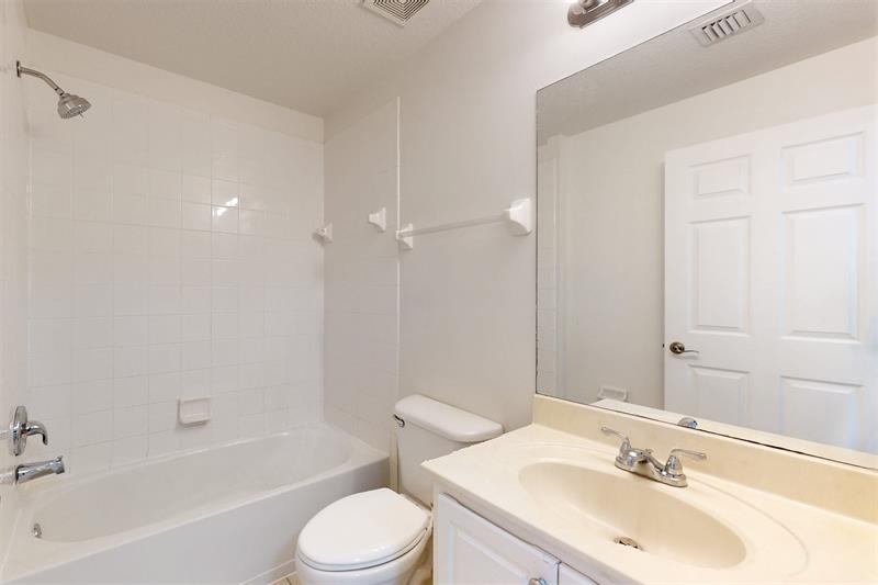Image 17 of 43 For 5563 55th Ter