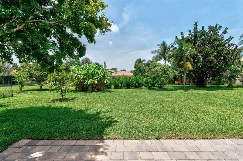 Image 8 of 43 For 5563 55th Ter