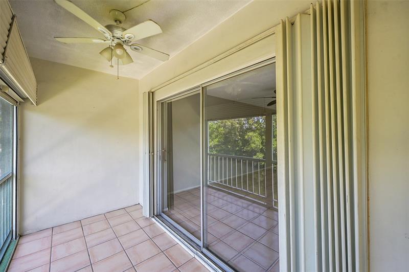 Image 22 of 36 For 1400 55 St  208