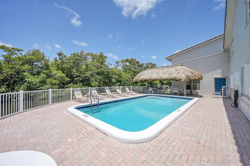 Image 30 of 36 For 1400 55 St  208