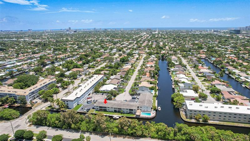 Image 36 of 36 For 1400 55 St  208