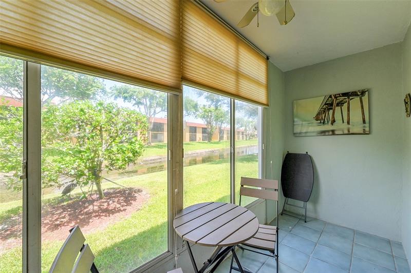 Image 33 of 61 For 15450 Pembridge Avenue  178