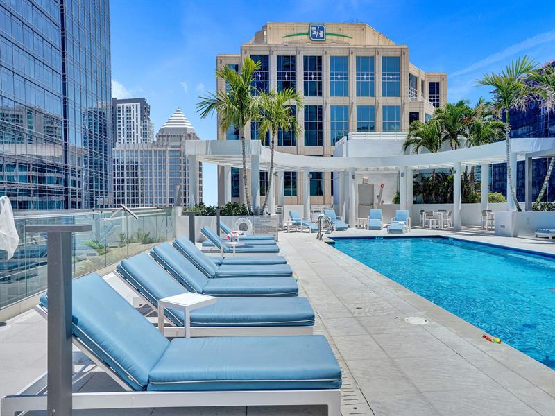Image 39 of 40 For 100 Las Olas Blvd  2701