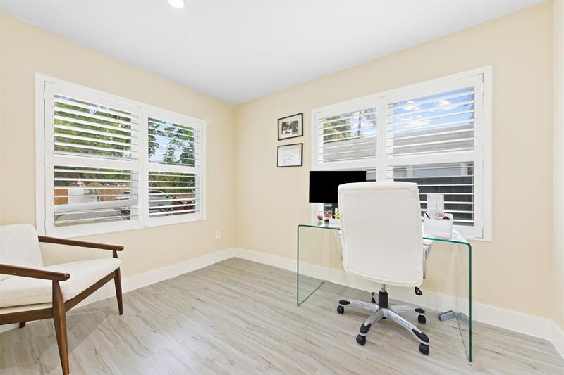 Image 8 of 14 For 230 12 Ave  