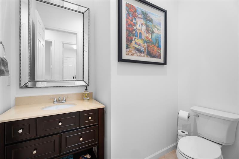 Image 29 of 39 For 8313 Marin Dr