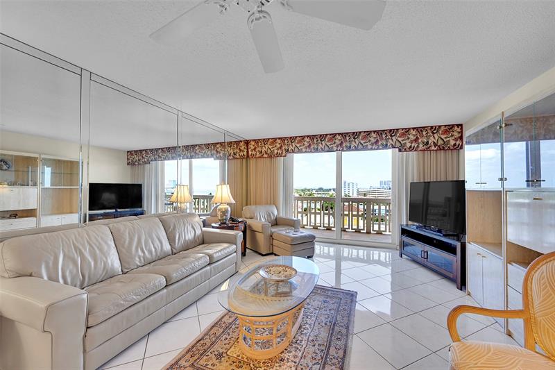 Image 20 of 52 For 801 Ocean Dr  806