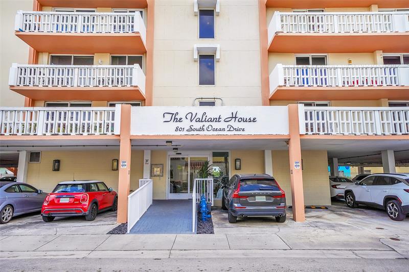 Image 3 of 52 For 801 Ocean Dr  806
