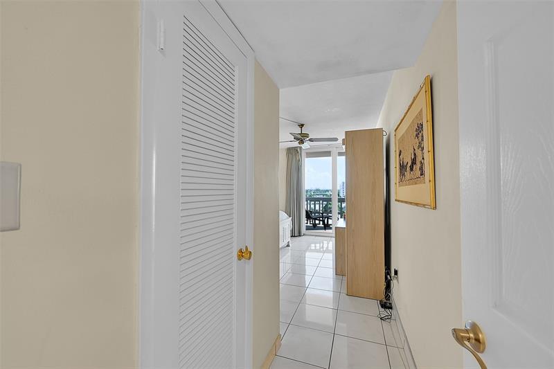 Image 36 of 52 For 801 Ocean Dr  806