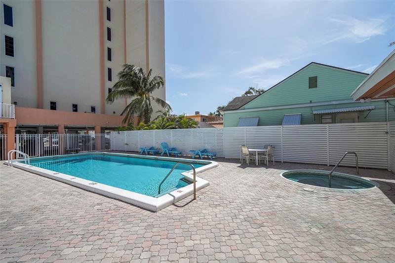 Image 42 of 52 For 801 Ocean Dr  806