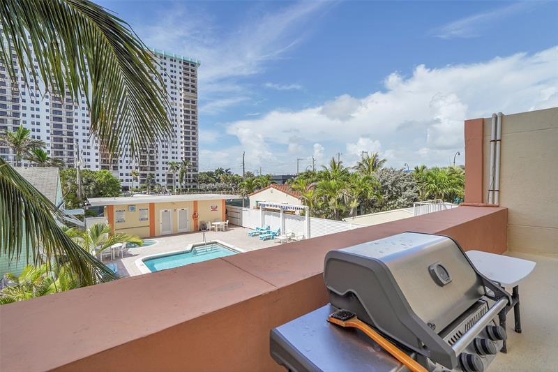 Image 47 of 52 For 801 Ocean Dr  806