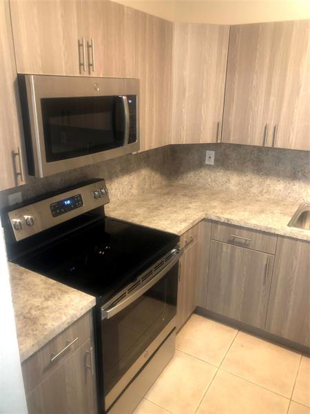 Details for 770 128th St  301, North Miami, FL 33161