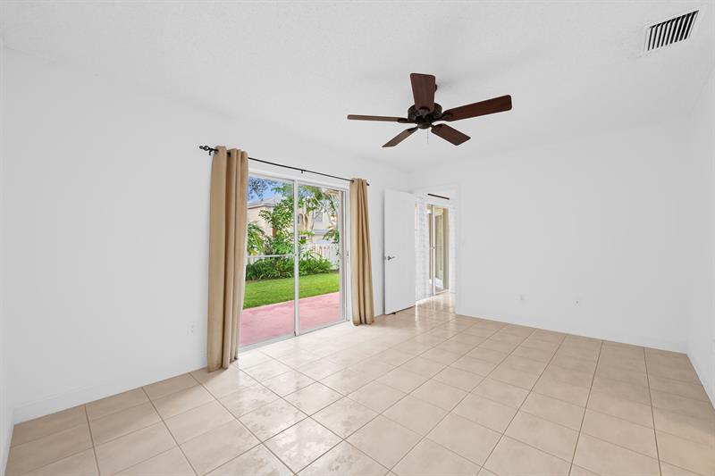 Image 12 of 24 For 9953 9th Ct  