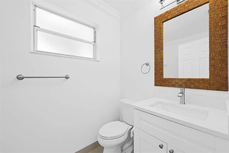 Image 15 of 24 For 9953 9th Ct  