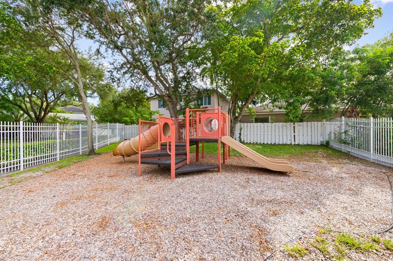 Image 24 of 24 For 9953 9th Ct  