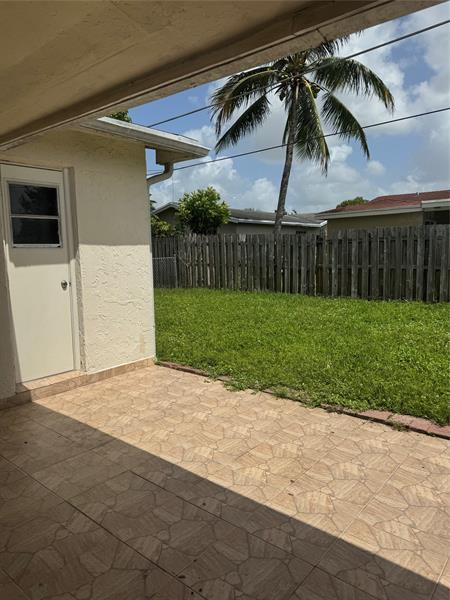 Image 12 of 29 For 9651 Sunset Strip