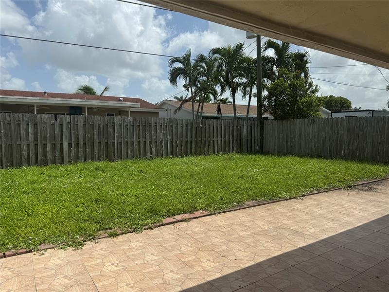 Image 15 of 29 For 9651 Sunset Strip
