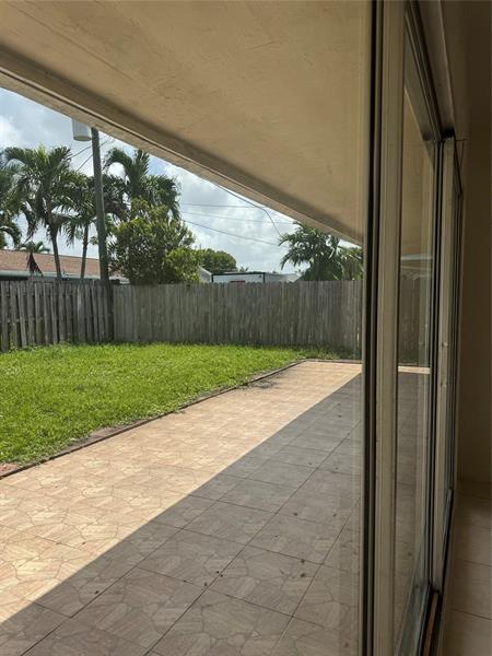 Image 16 of 29 For 9651 Sunset Strip