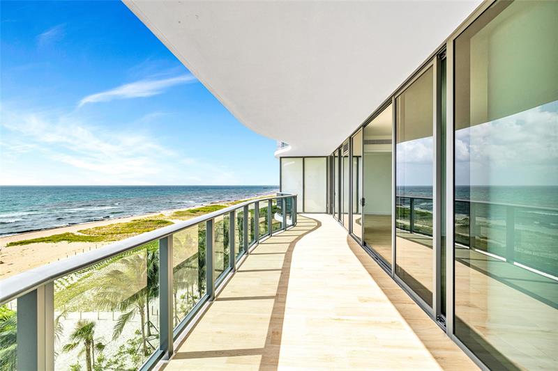 Image 25 of 59 For 900 Ocean Blvd  606