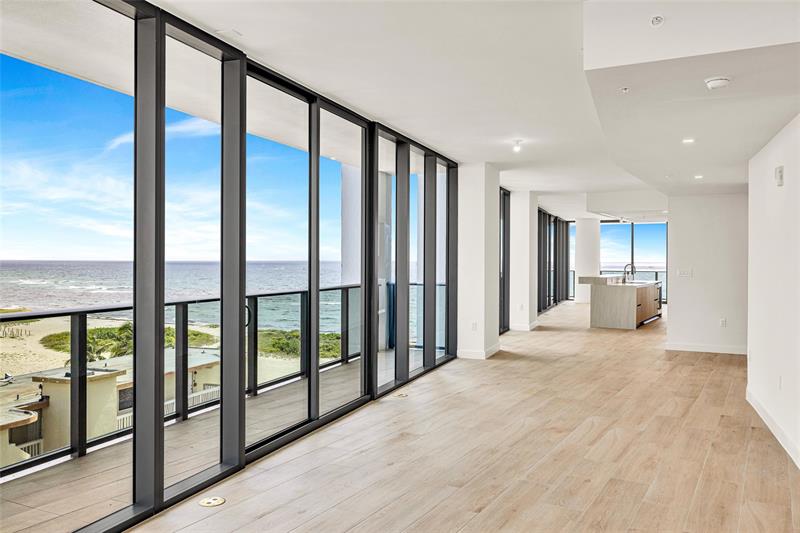 Image 26 of 59 For 900 Ocean Blvd  606