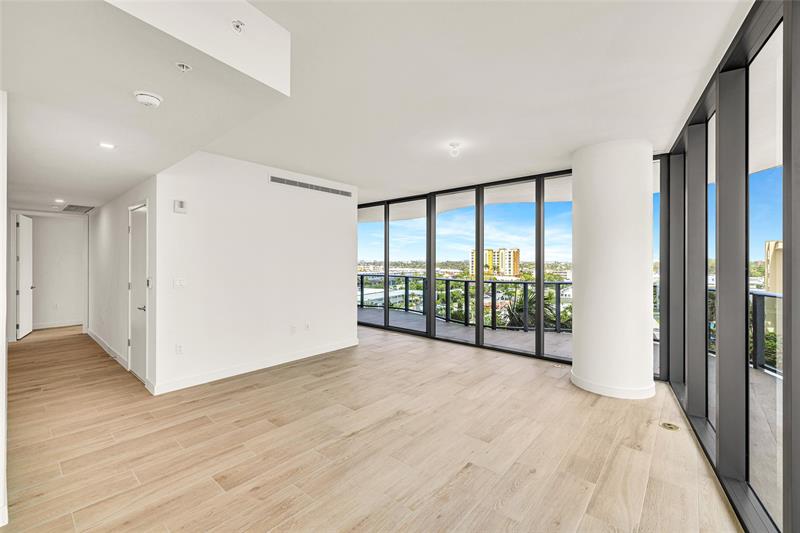 Image 32 of 59 For 900 Ocean Blvd  606