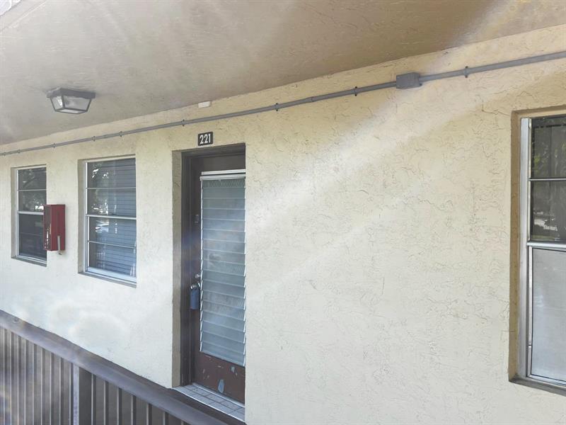 Image 12 of 30 For 3141 47th Ter  221