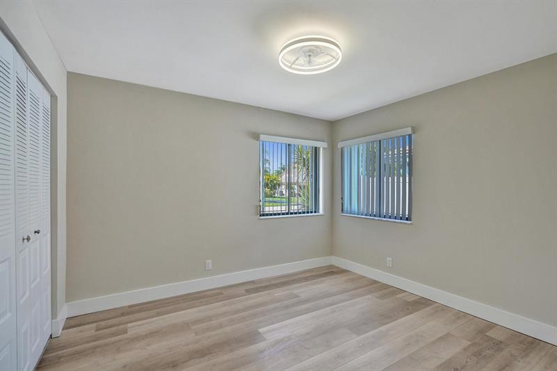 Image 11 of 36 For 7680 23rd St